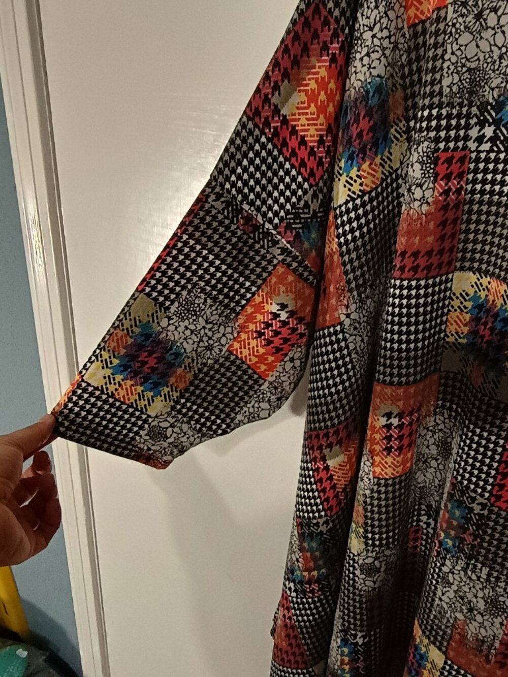 Mixed Print Houndstooth Patchwork Asymmetrical Tunic Blouse 3/4 Sleeve - Picture 4 of 6